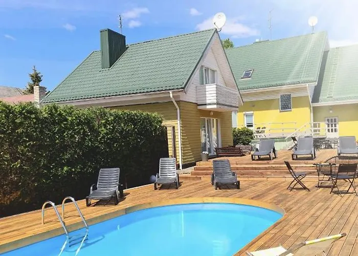 בית הארחה Saules Namai